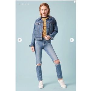 Forever 21 Ripped Mom Jeans